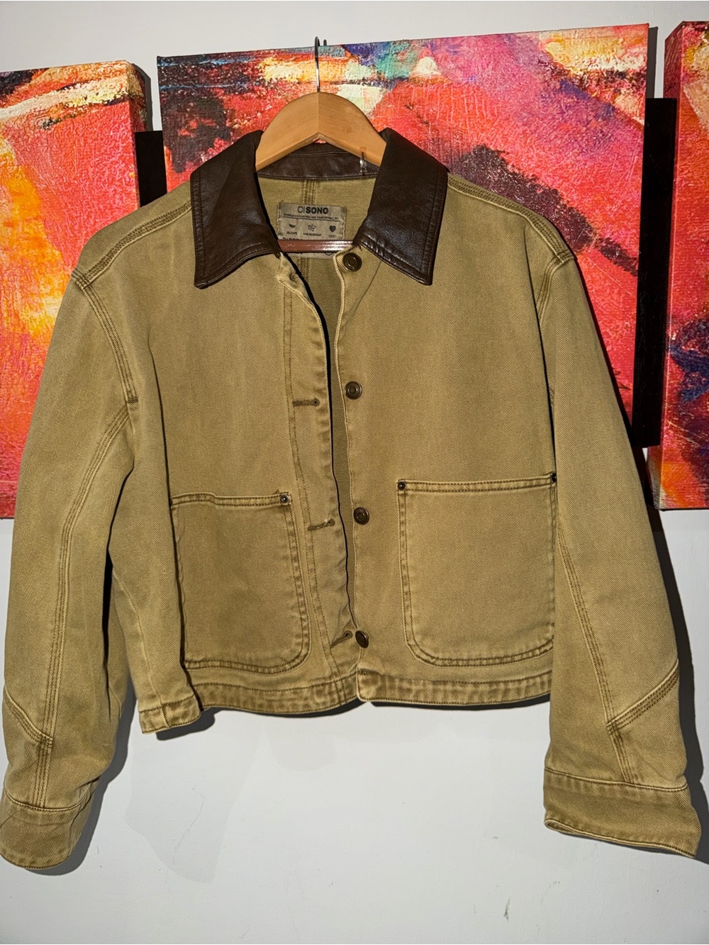 Ci Sono Women’s Khaki Jacket. Size: M
